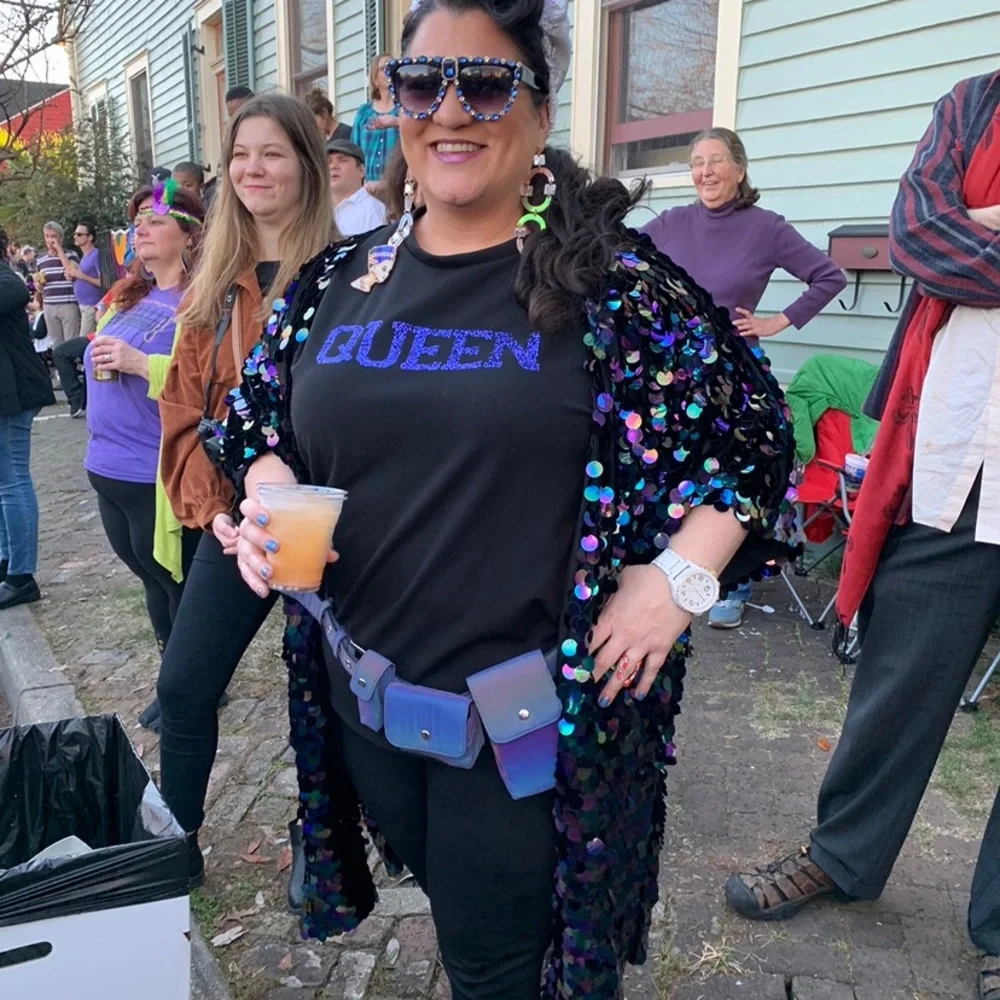 QUEEN SEQUIN TOP - Picture 6 of 12